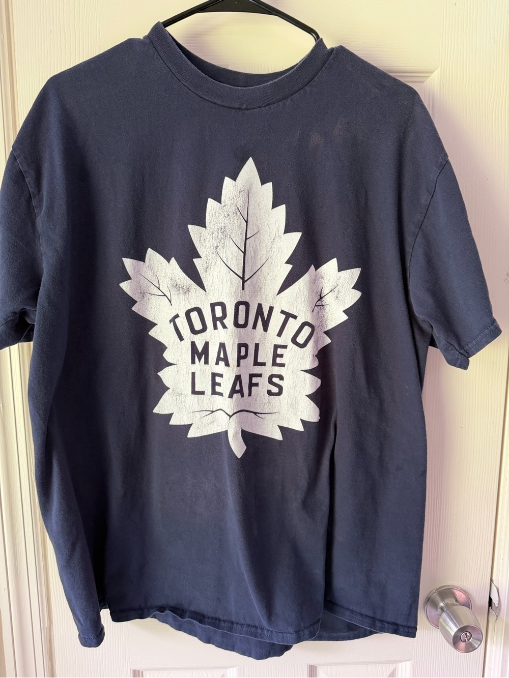 NHL Navy Short-Sleeve Toronto Maple Leafs Tee with White Leaf Graphic